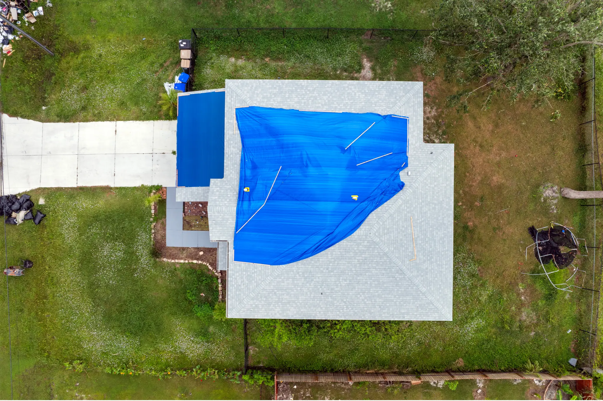 emergency roof tarping after storm